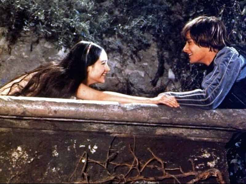 Điện ảnh có những bộ phim về Romeo và Juliet là những phim hay nhiều người ưa thích